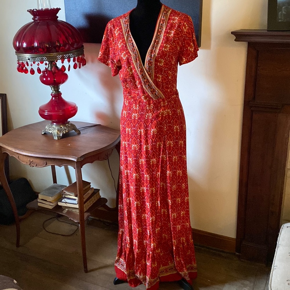 🦊 Zesica maxi. Full of bright oranges and red.